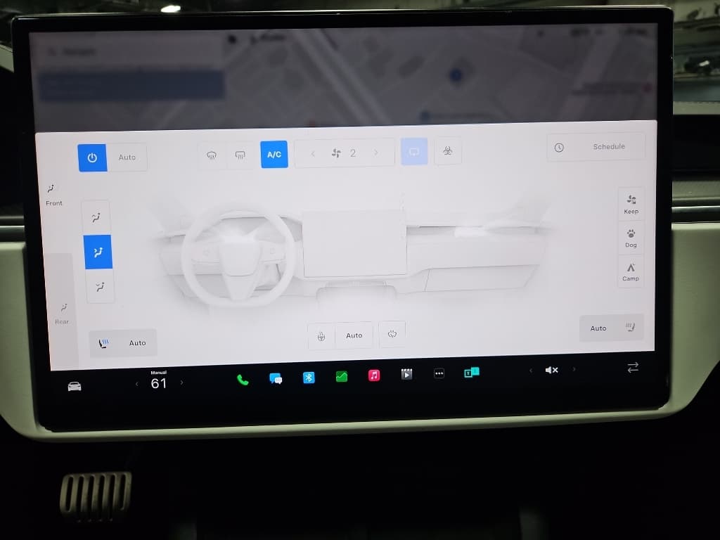 2024 Tesla Model S view 14