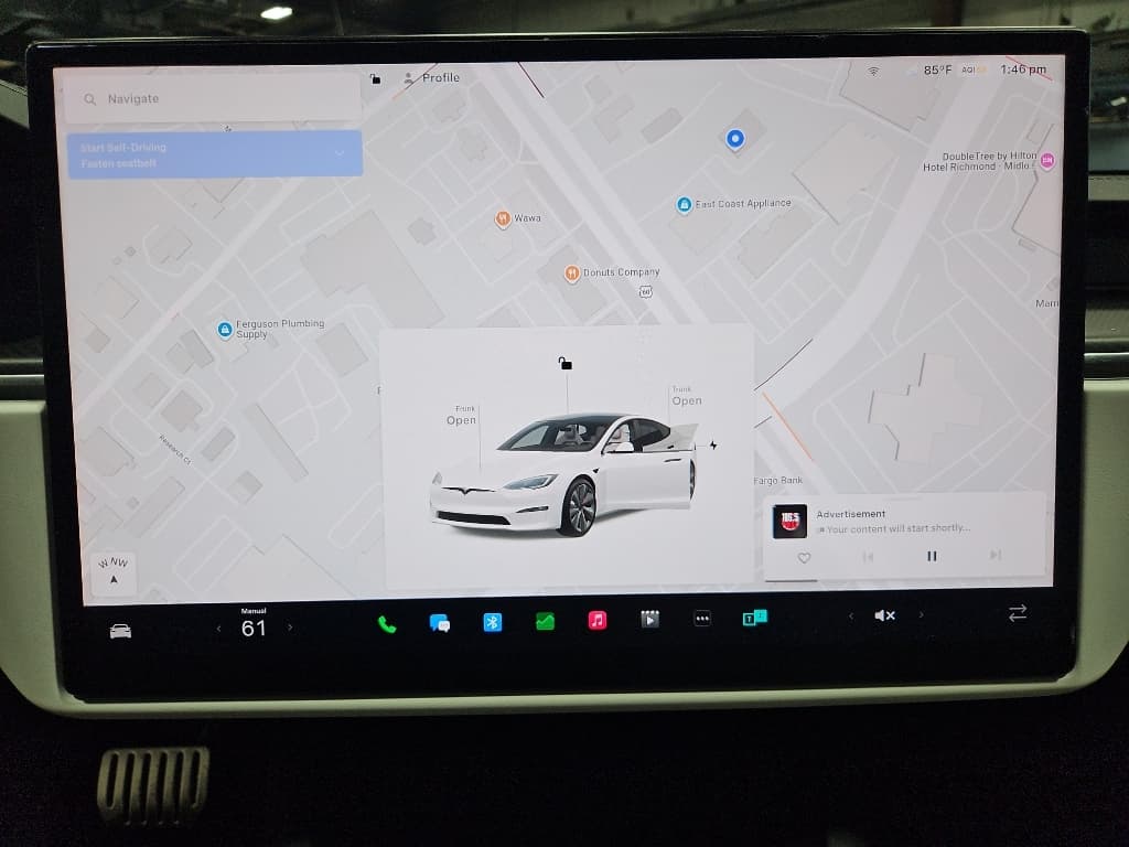 2024 Tesla Model S view 9