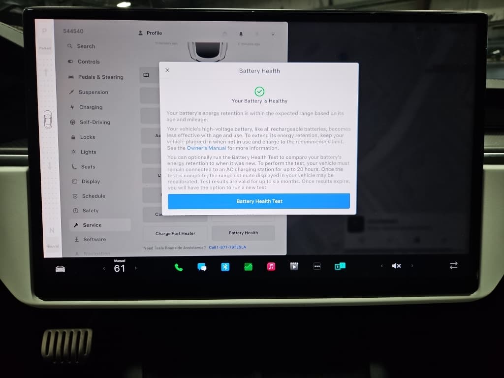 2024 Tesla Model S view 13