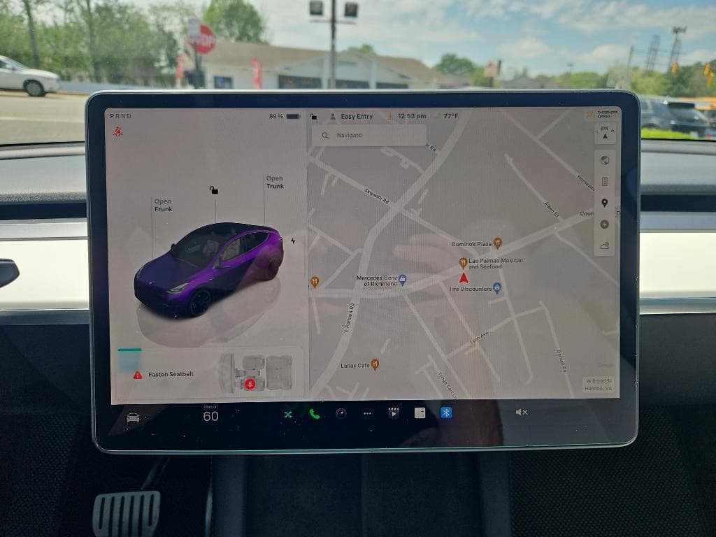 2022 Tesla Model Y view 11