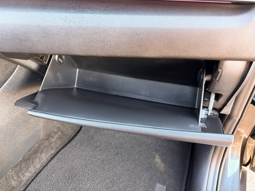 2022 Kia Niro PHEV view 19