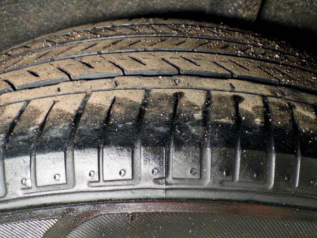 2021 Nissan LEAF view 31