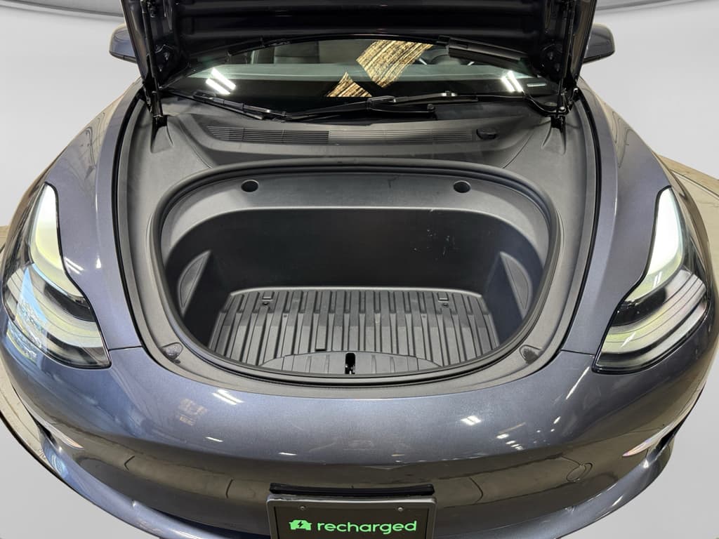 2023 Tesla Model 3 view 24