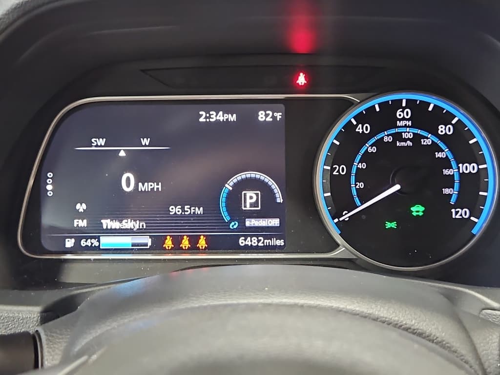 2024 Nissan LEAF view 9
