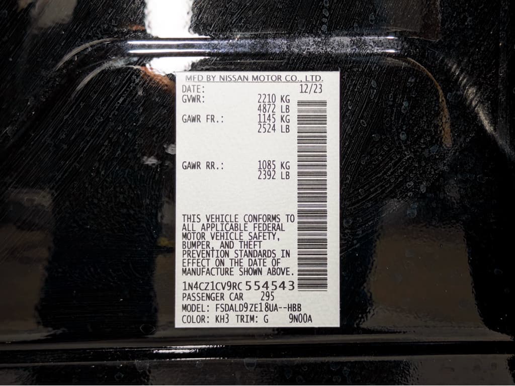 2024 Nissan LEAF view 26