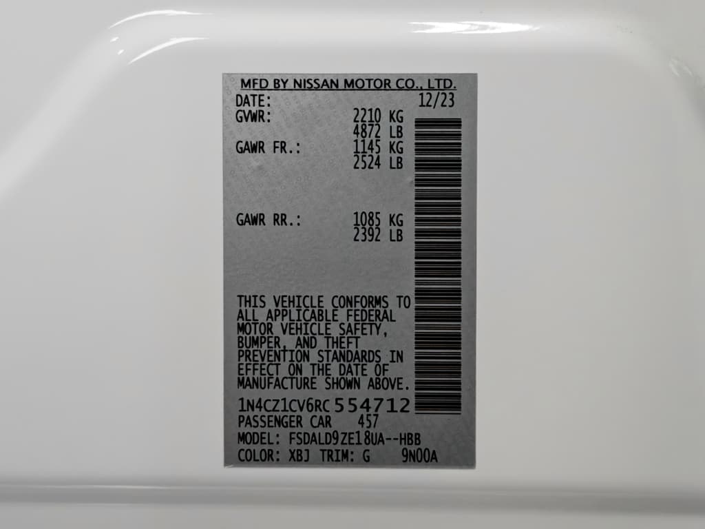 2024 Nissan LEAF view 27