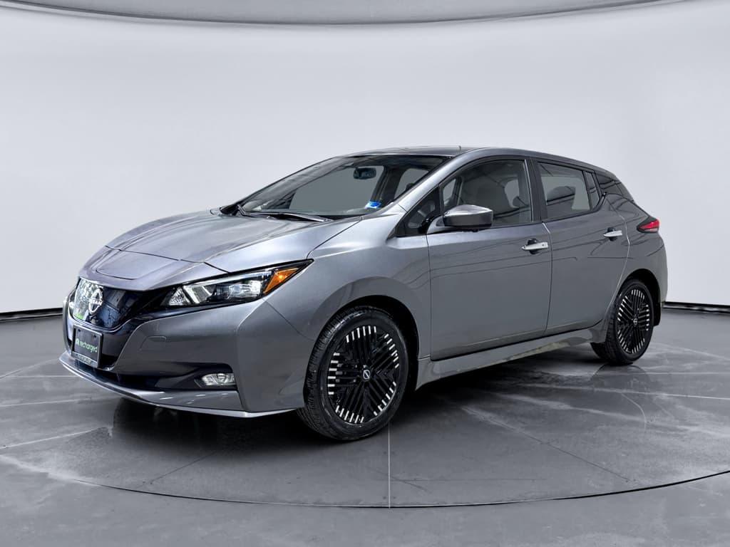2024 Nissan LEAF