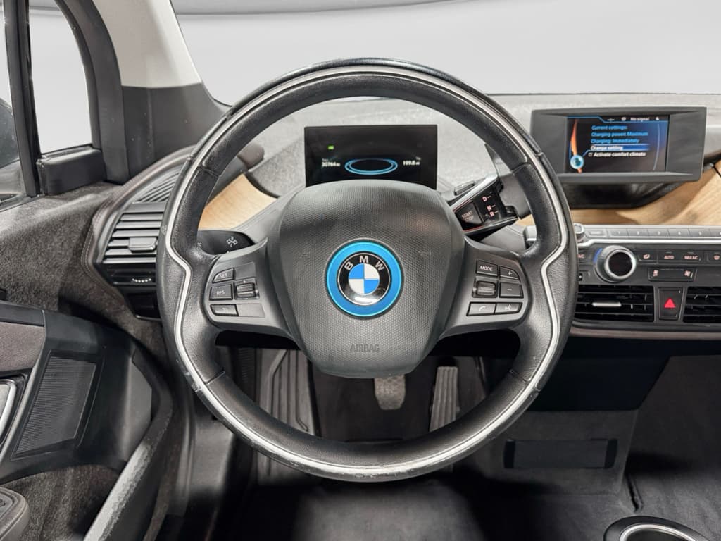 2016 BMW i3 view 7