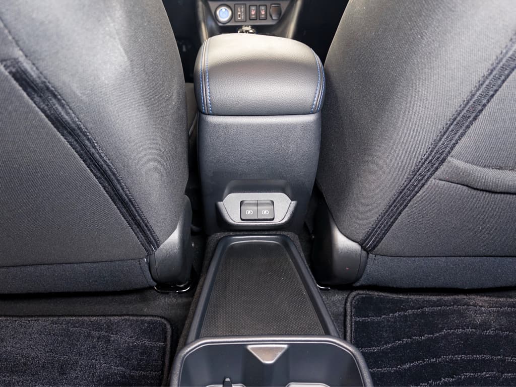 2023 Nissan LEAF view 21