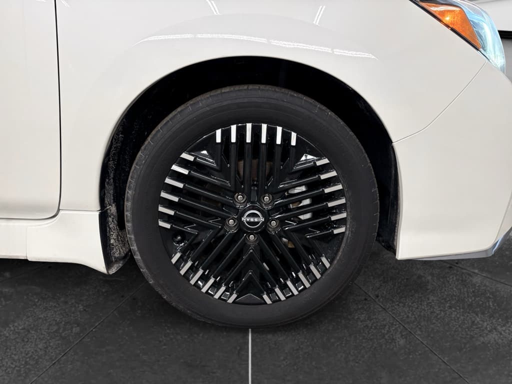 2023 Nissan LEAF view 35