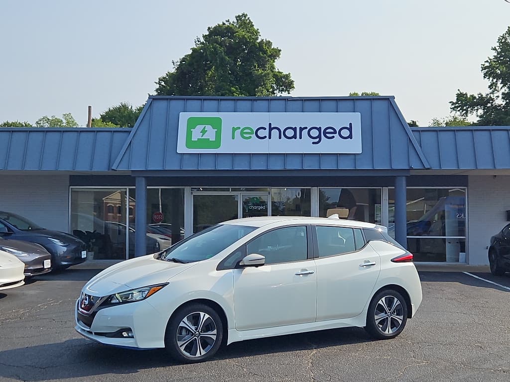 2022 Nissan LEAF
