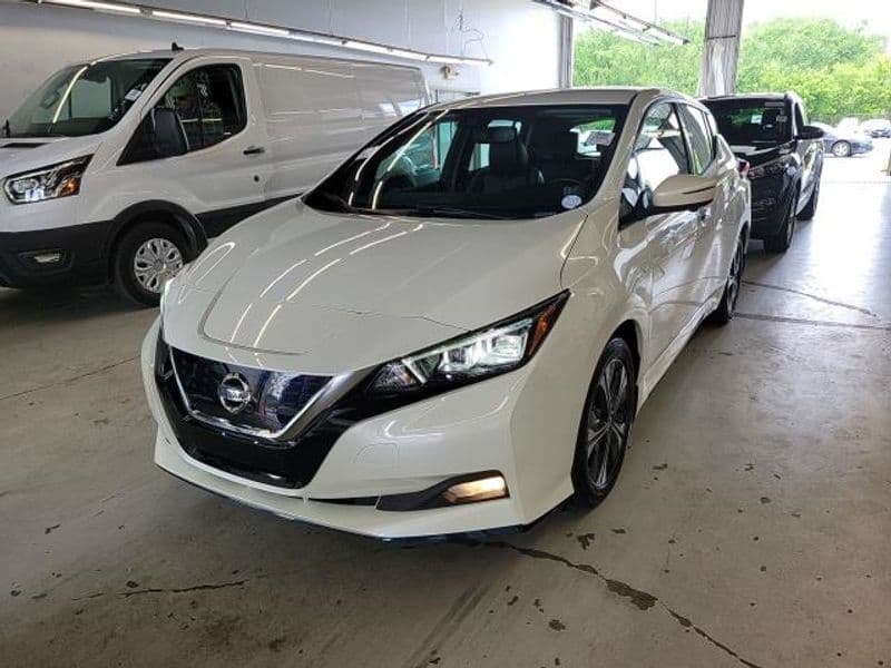 2022 Nissan LEAF