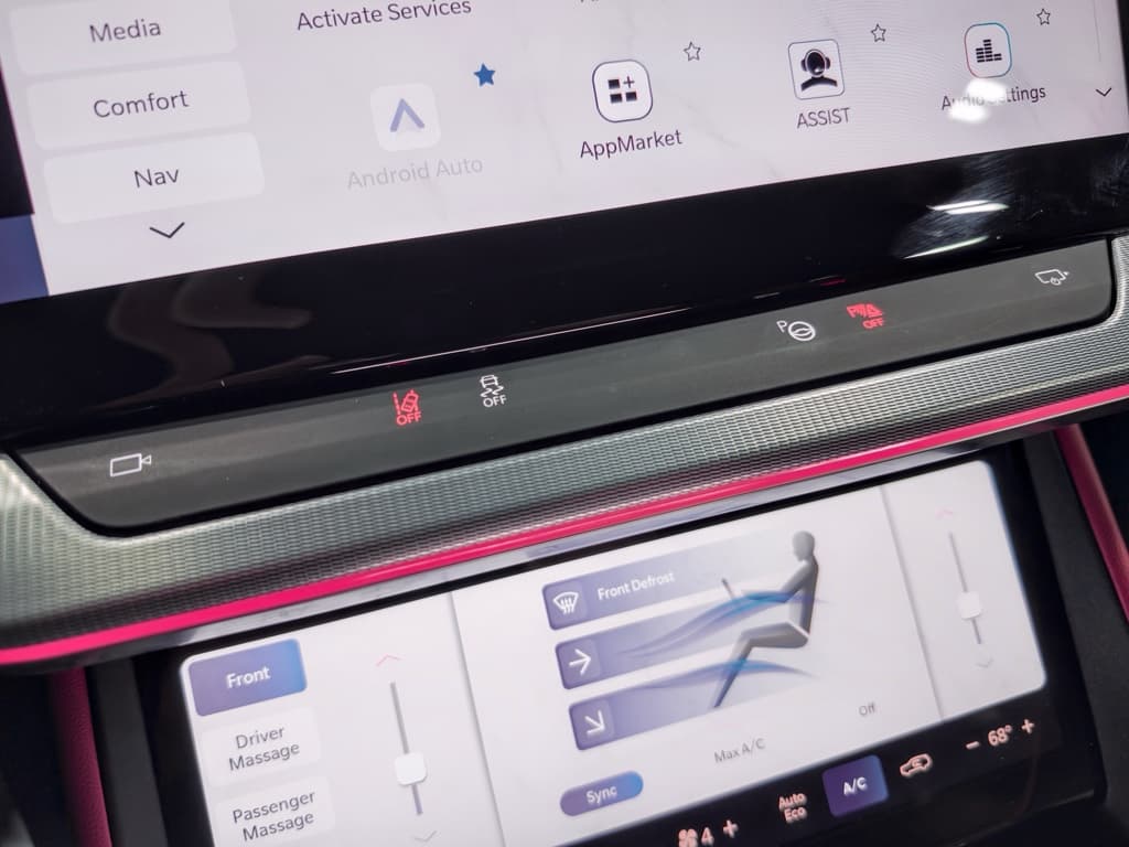 2025 Jeep Wagoneer S view 16