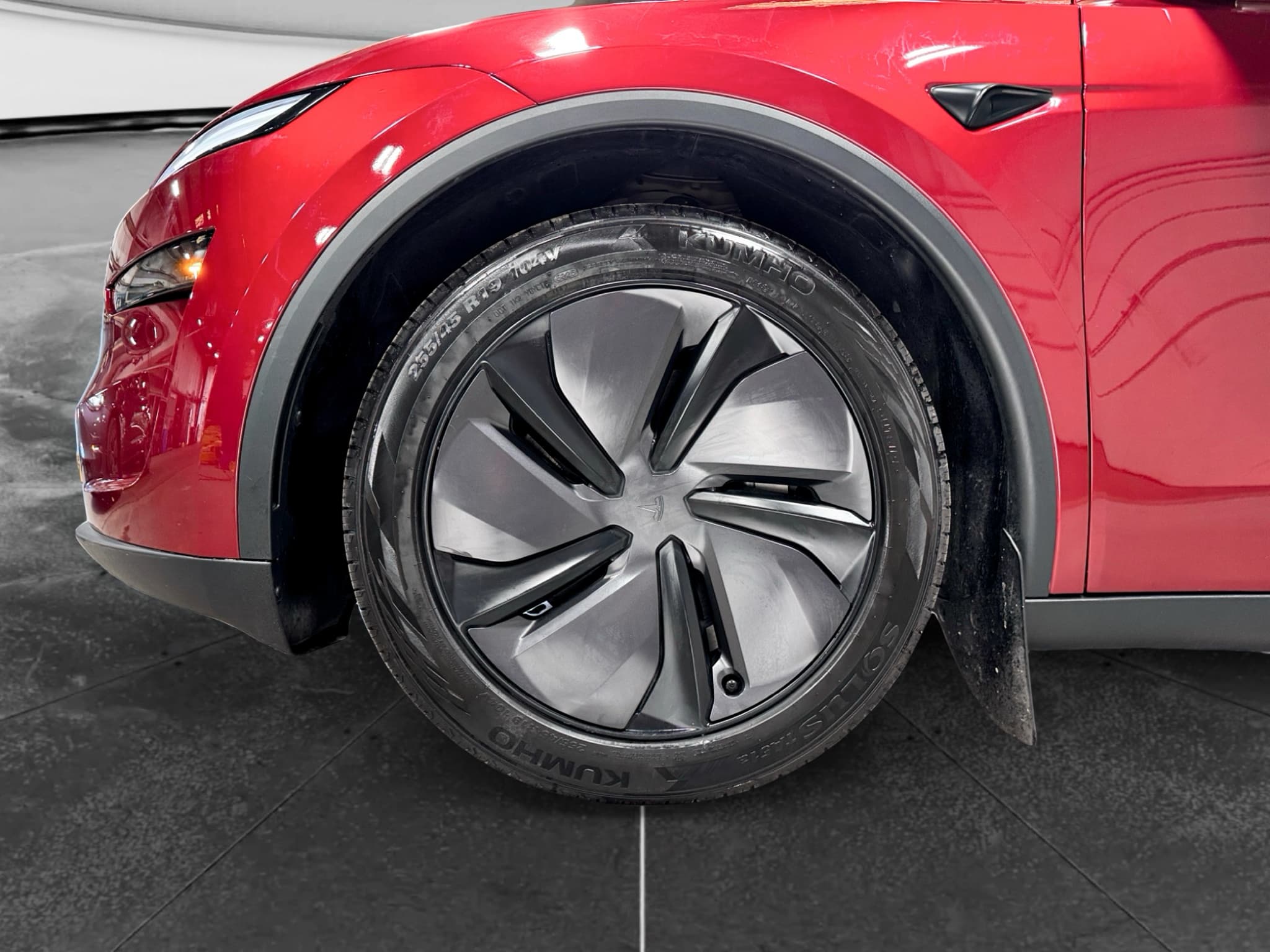 2026 Tesla Model Y view 30