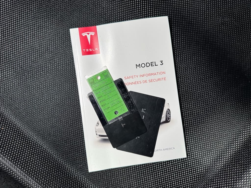 2023 Tesla Model 3 view 21