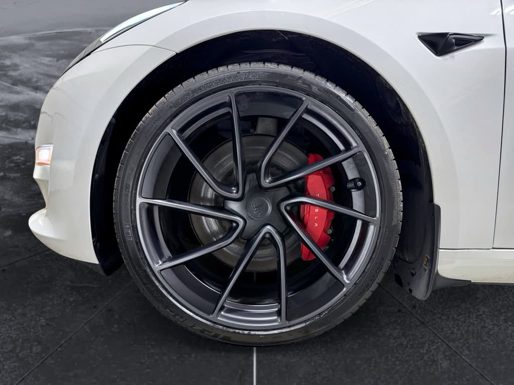 2023 Tesla Model 3 view 29