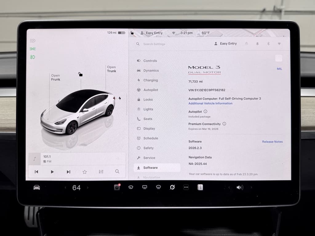 2023 Tesla Model 3 view 11