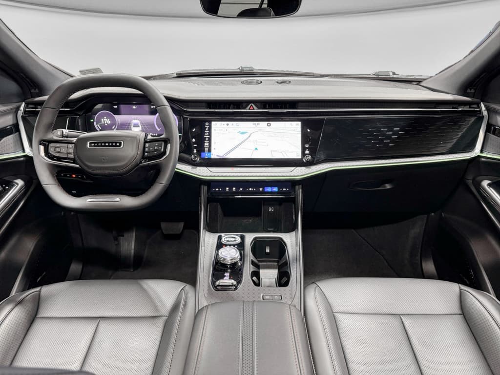 2025 Jeep Wagoneer S view 17