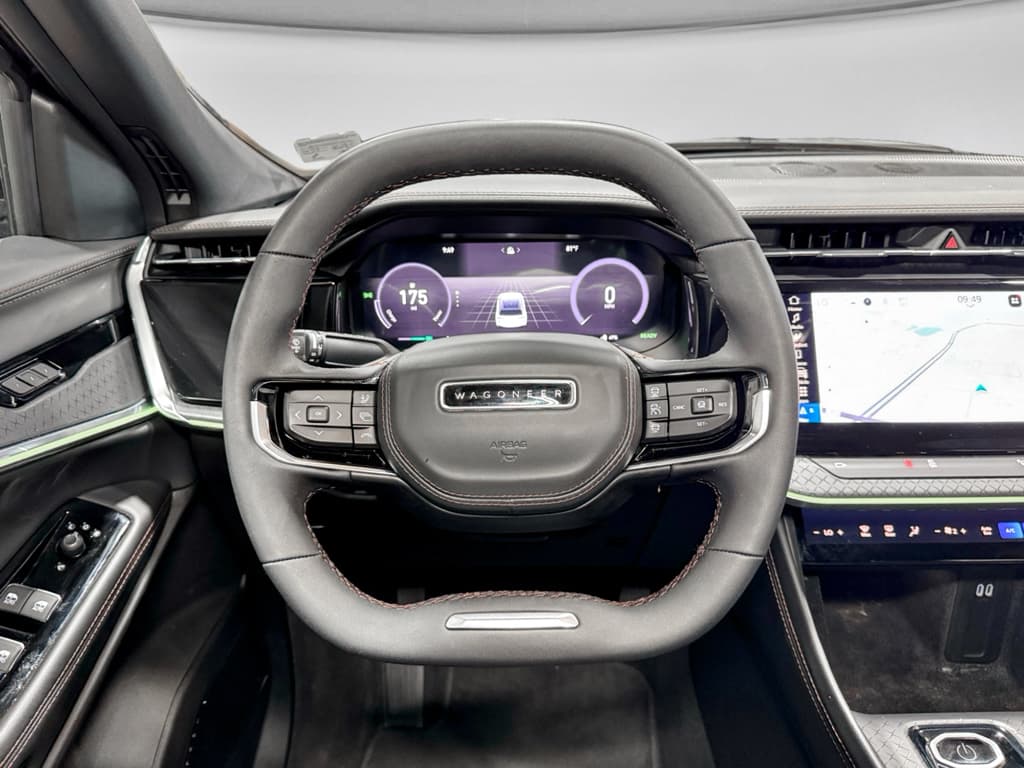 2025 Jeep Wagoneer S view 9