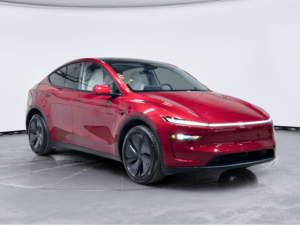 2026 Tesla Model Y view 4