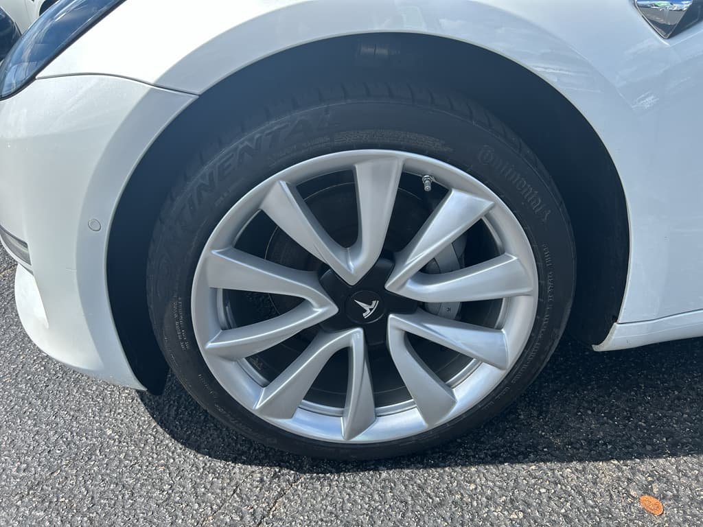 2020 Tesla Model 3 view 23