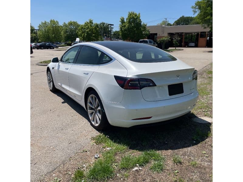 2020 Tesla Model 3 view 3