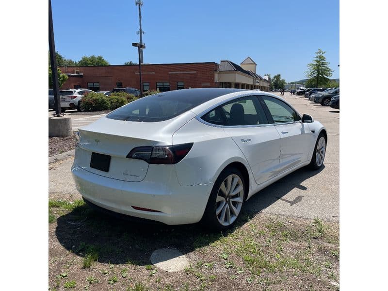 2020 Tesla Model 3 view 5