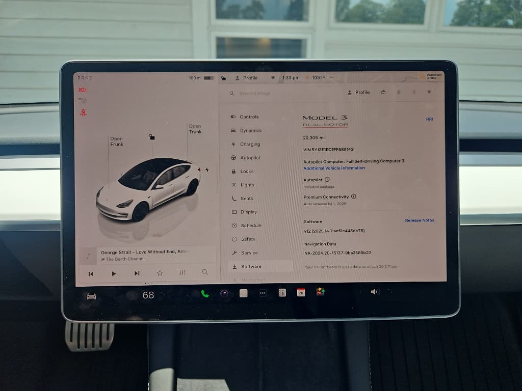2023 Tesla Model 3 view 11