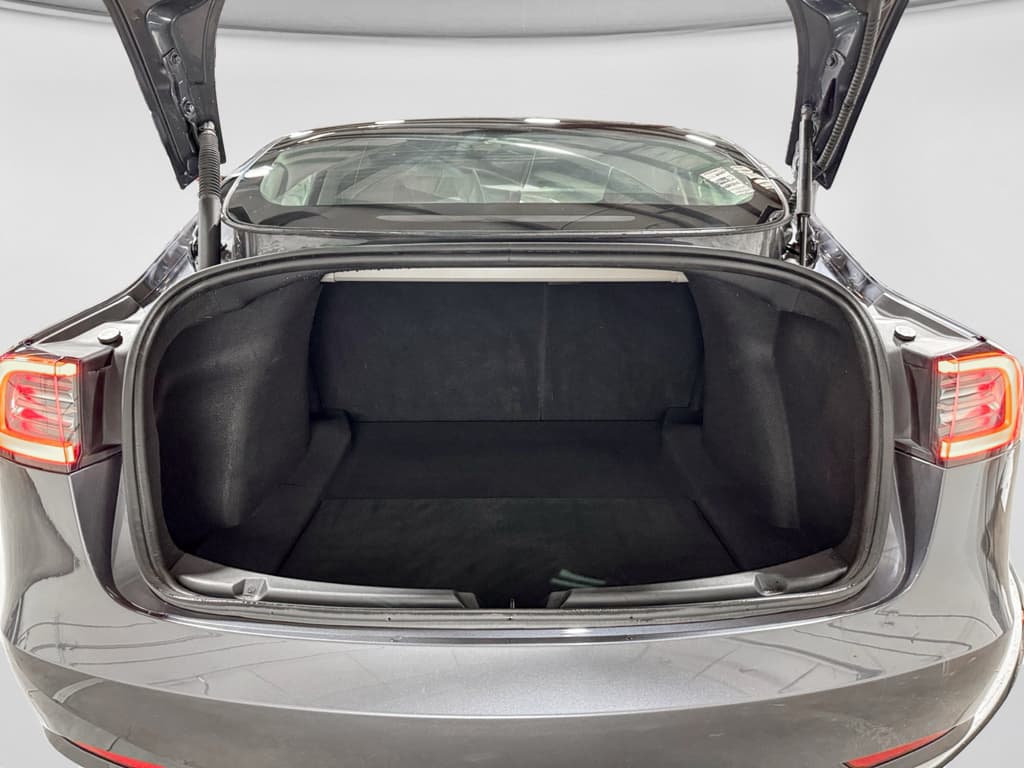 2023 Tesla Model 3 view 26
