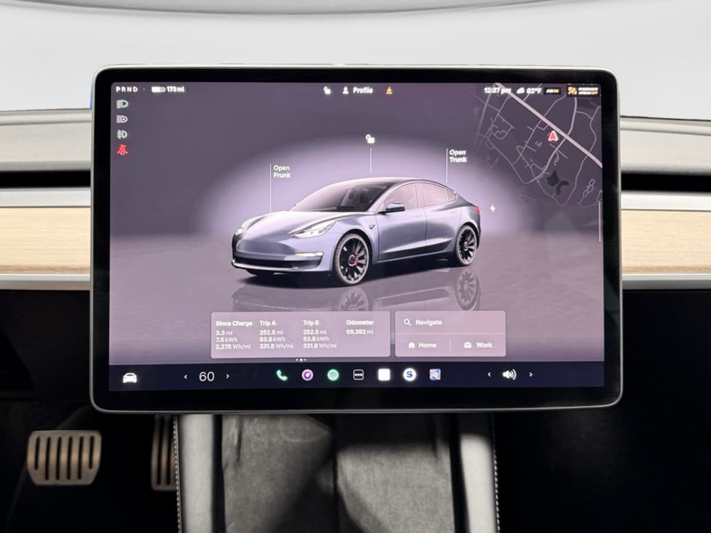 2023 Tesla Model 3 view 9