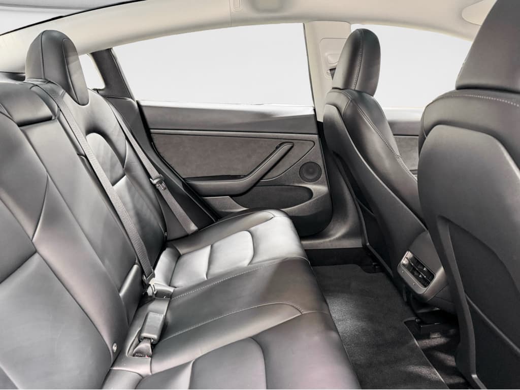 2023 Tesla Model 3 view 21