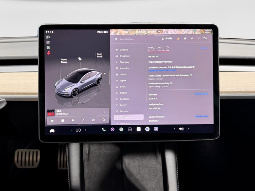 2023 Tesla Model 3 view 12