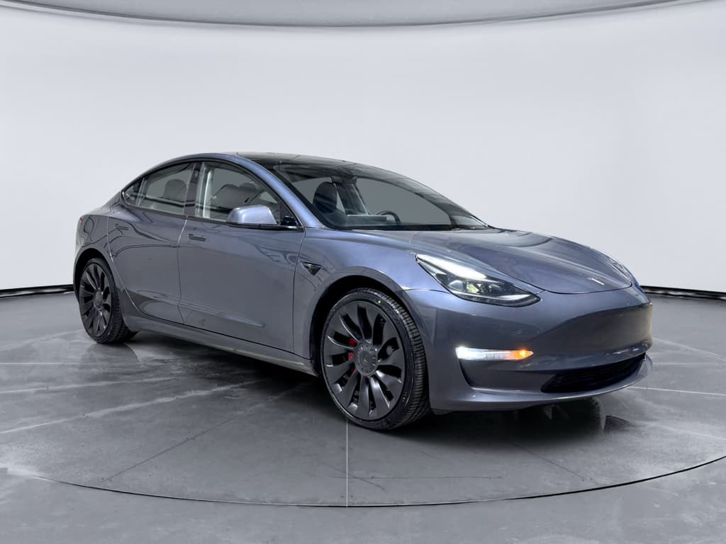 2023 Tesla Model 3 view 4