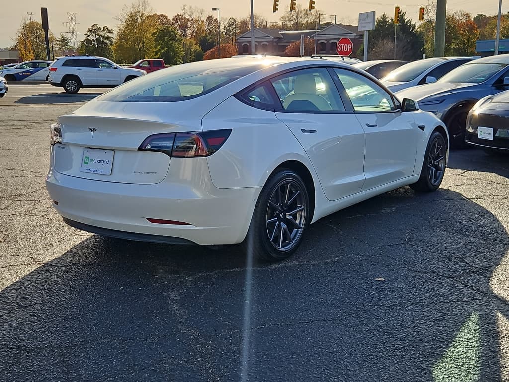 2020 Tesla Model 3 view 3