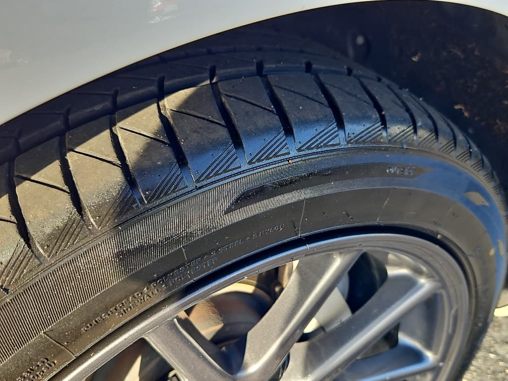 2020 Tesla Model 3 view 25