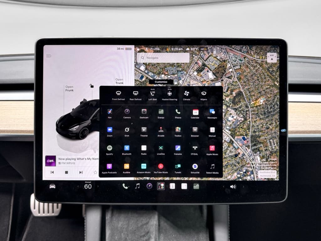 2023 Tesla Model 3 view 11