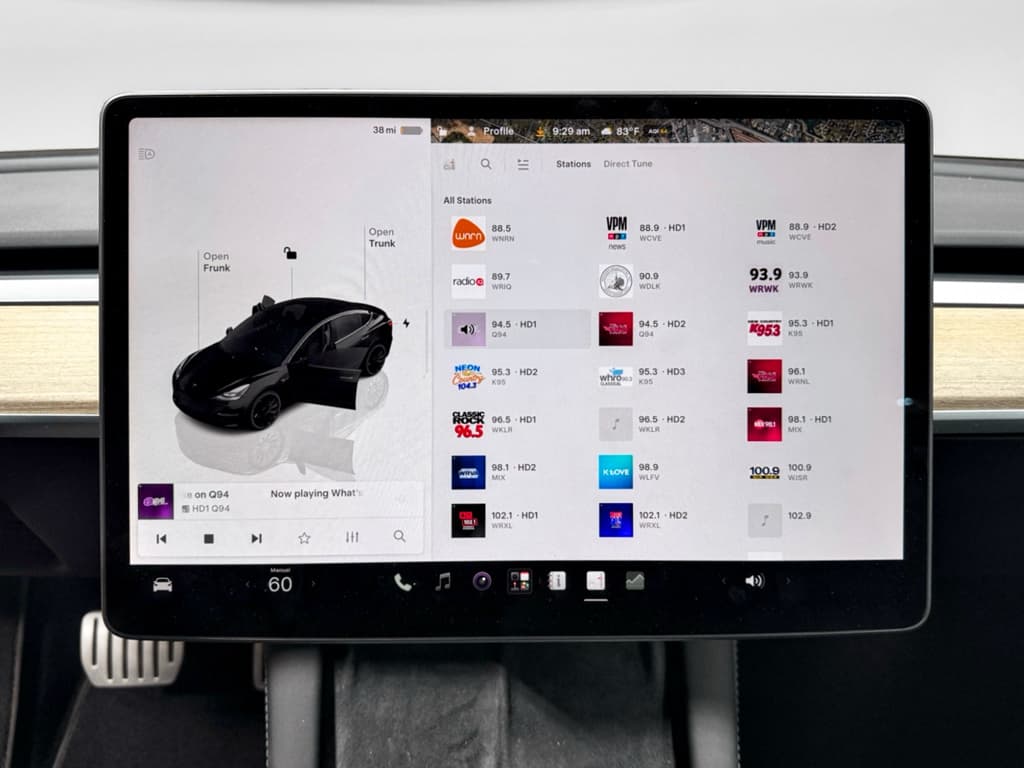2023 Tesla Model 3 view 10
