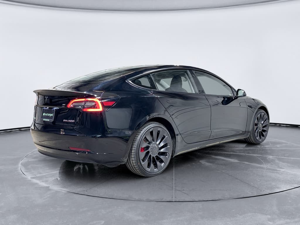 2023 Tesla Model 3 view 3