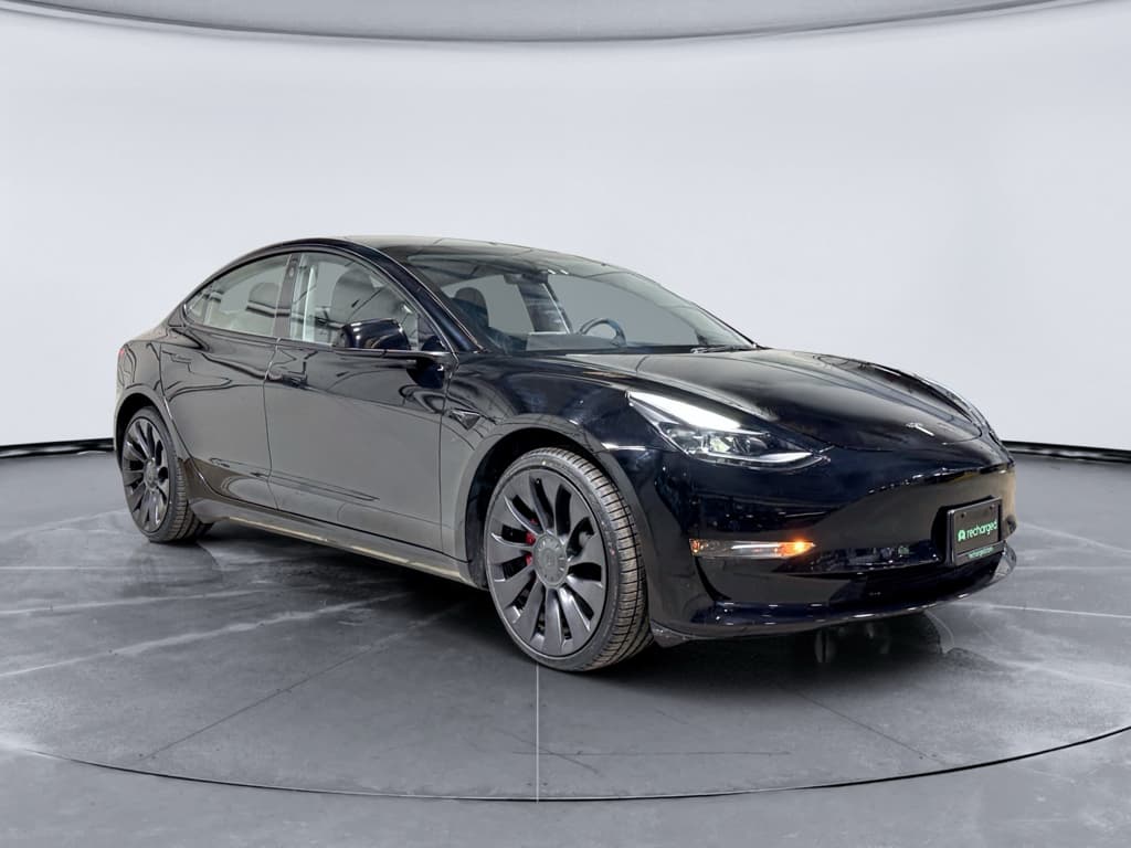 2023 Tesla Model 3 view 4