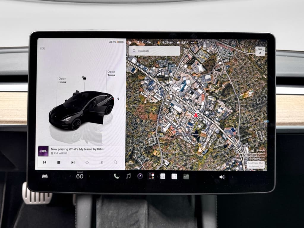 2023 Tesla Model 3 view 9