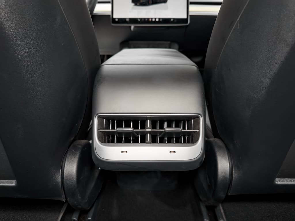 2023 Tesla Model 3 view 20