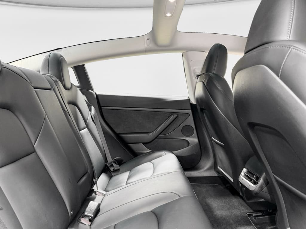 2023 Tesla Model 3 view 21