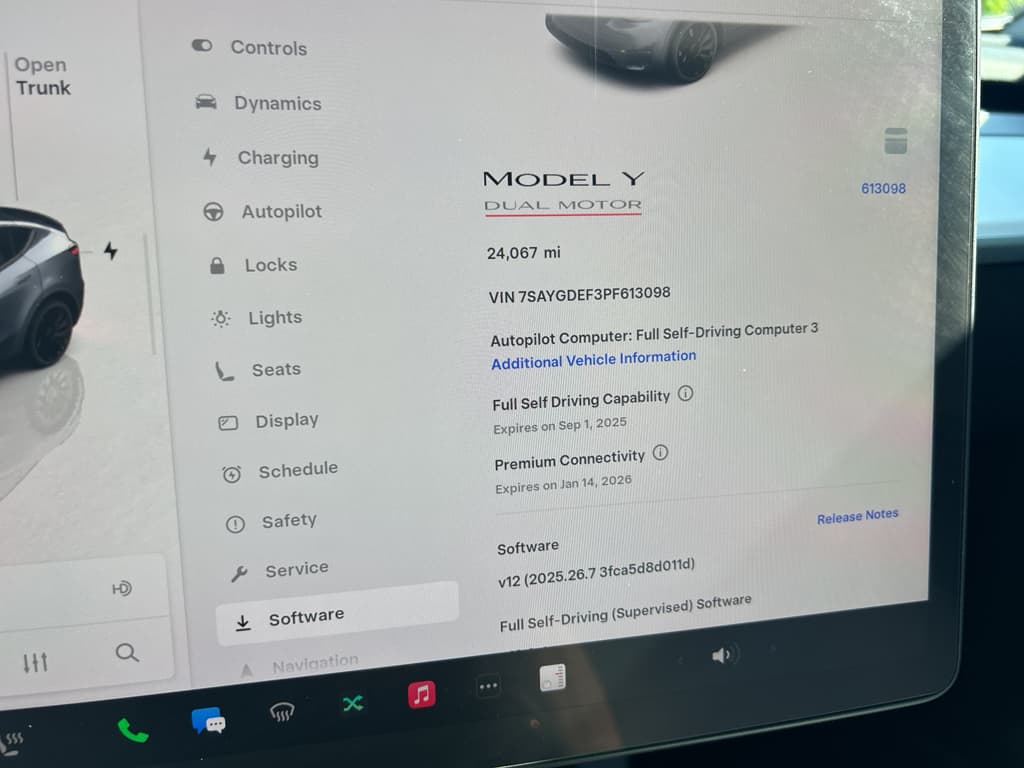 2023 Tesla Model Y view 8