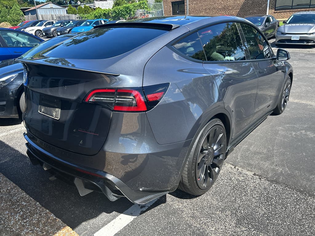 2023 Tesla Model Y view 3
