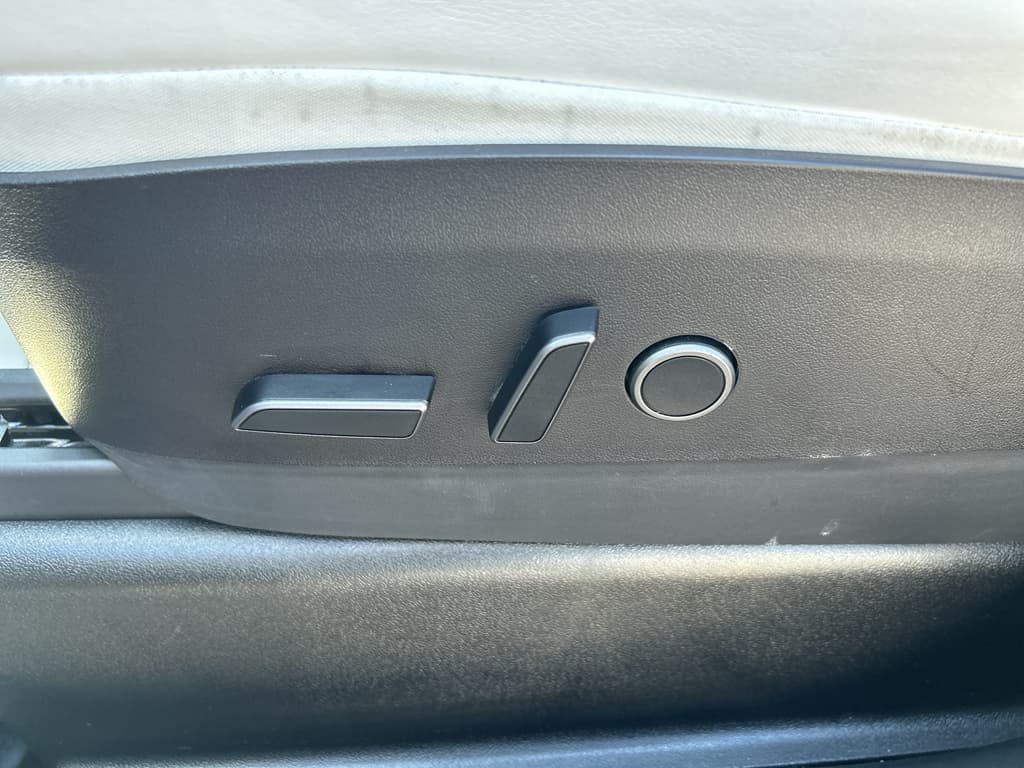 2023 Tesla Model Y view 6