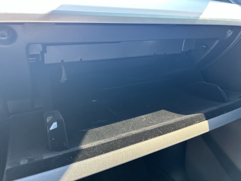 2023 Tesla Model Y view 14