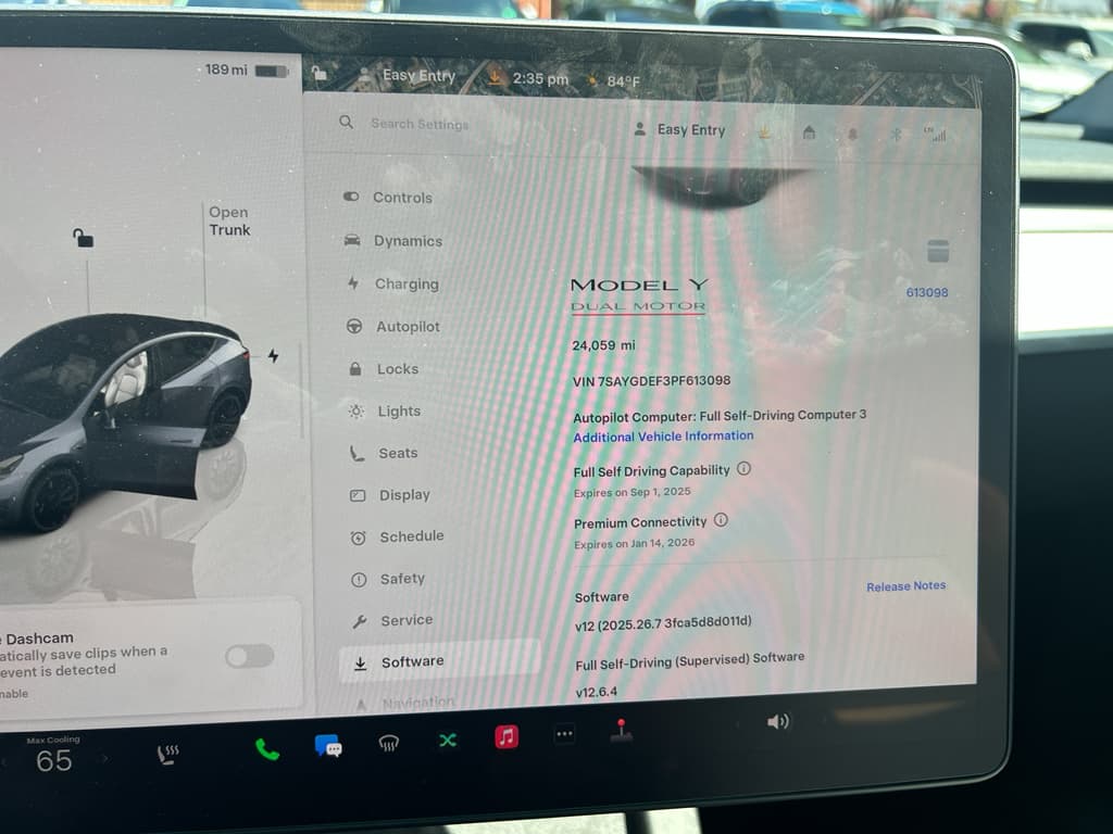 2023 Tesla Model Y view 6