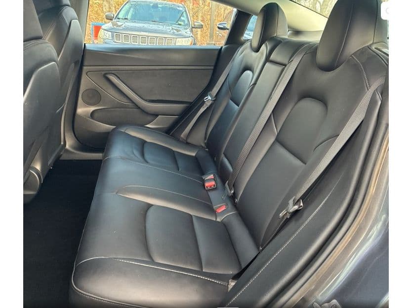 2023 Tesla Model 3 view 6