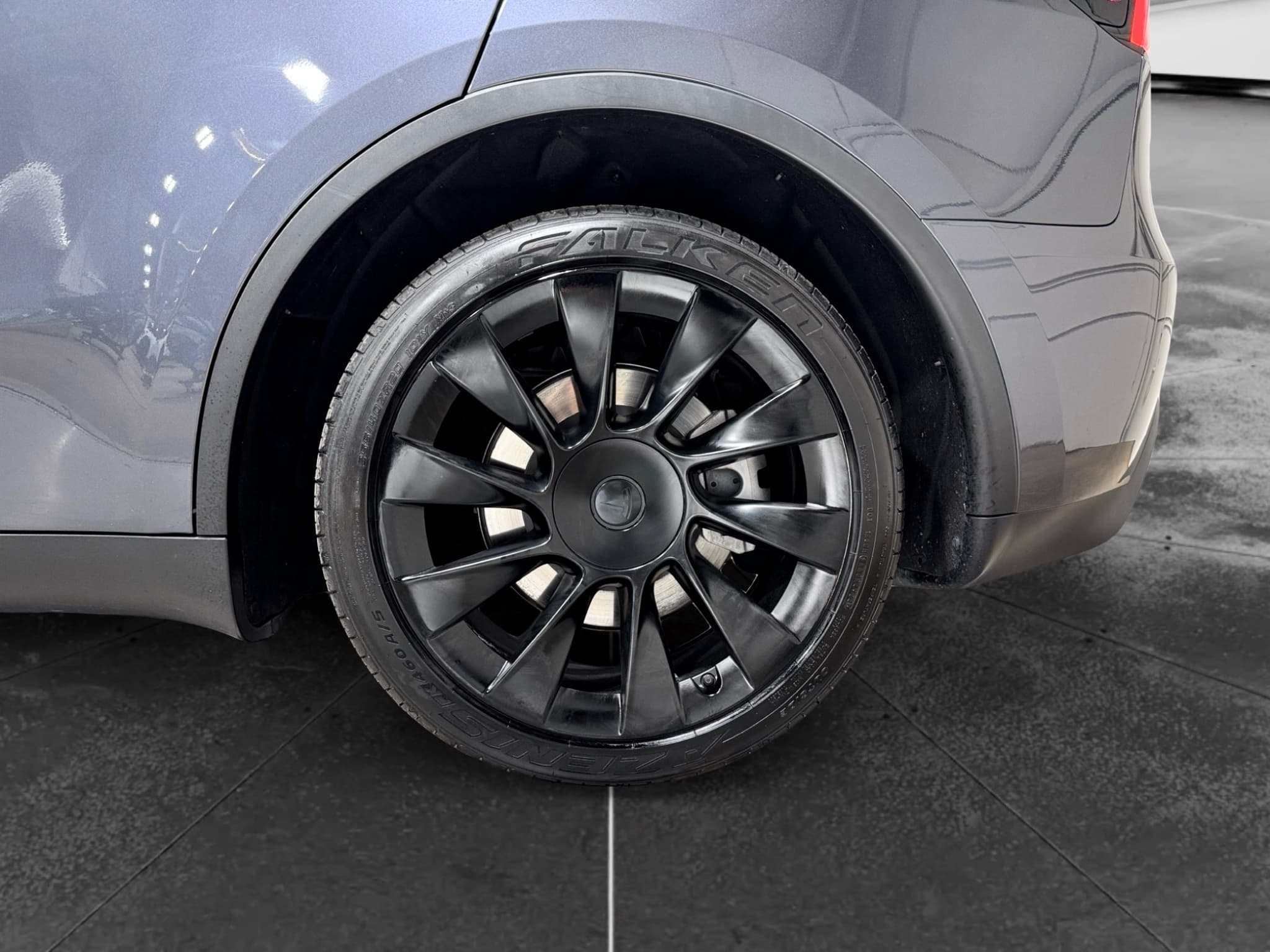 2023 Tesla Model Y view 32