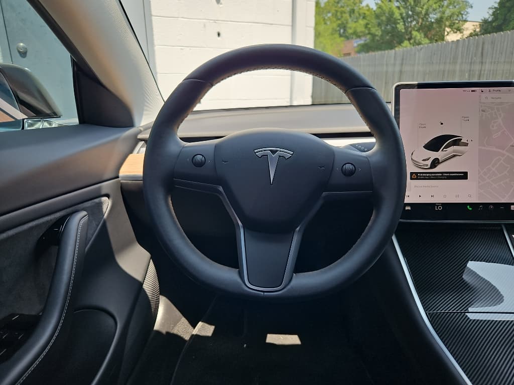 2020 Tesla Model 3 view 8